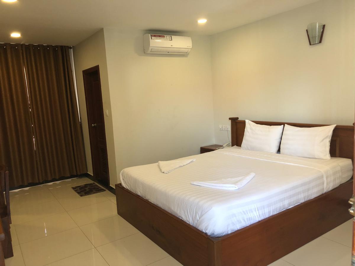 Regal Home Guesthouse Phnom Penh Esterno foto